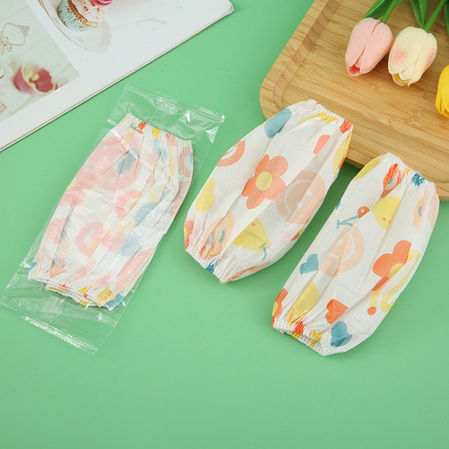 Children's disposable anti-fouling sleeves Cartoon cute waterproof baby sleeves Non-woven baby oil-proof sleeves