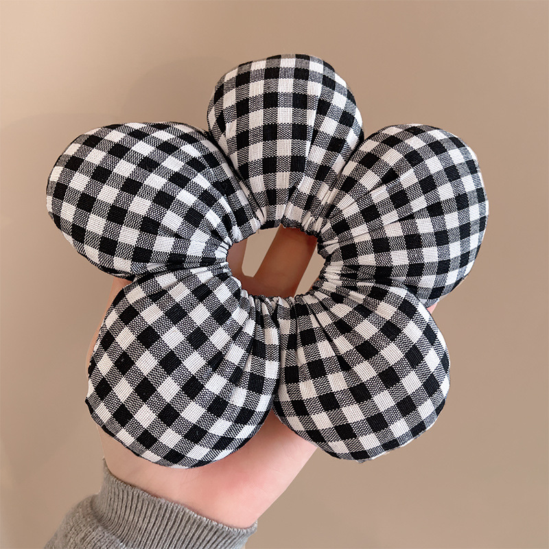 Blanco y negro anillo de cabello de flores a cuadrícula para mujeres 2025 nuevo estilo coreano lindo sensación de alta calidad cabeza de bola no daña cabello tocado de cabello