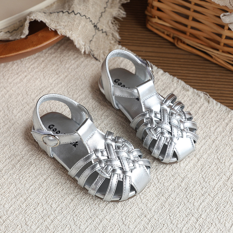 Girls Summer New Style Sandals Closed Toe Roman Breathable Non Slip Beach Shoes For Little Kids_voghion.com