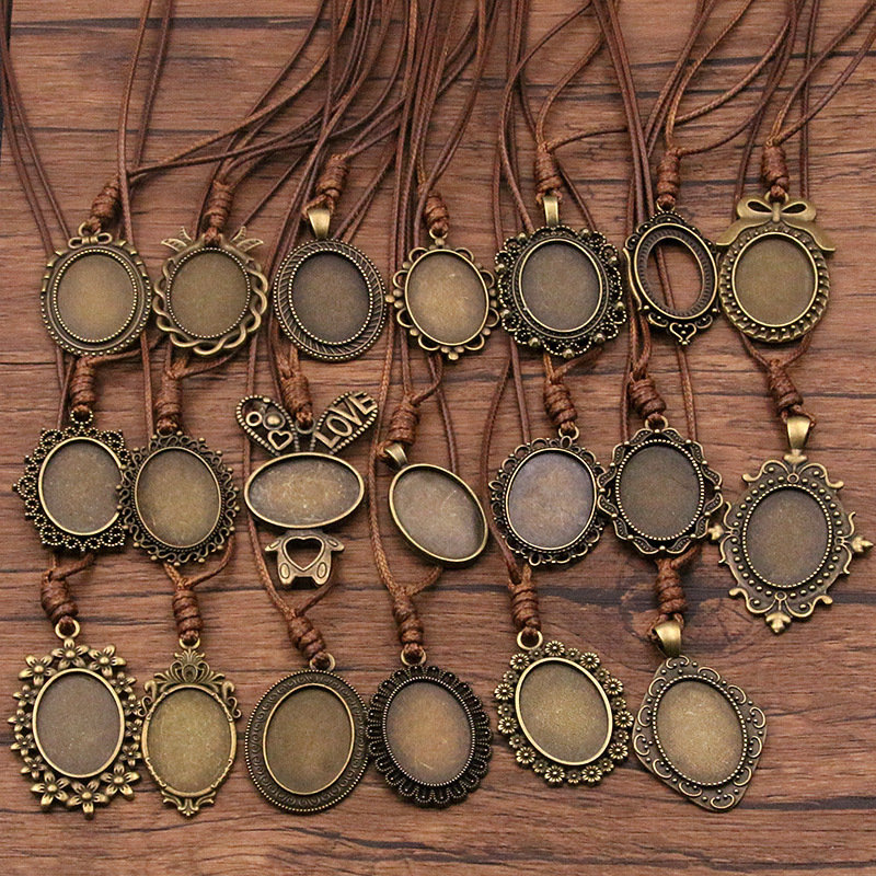 Ancient green 20 DIY zinc alloy inner diameter 18 * 25mm Time Gem bottom support sweater chain brown PU rope Ancient green 20 DIY zinc alloy inner diameter 18 * 25mm Time Gem bottom support sweater chain brown PU rope