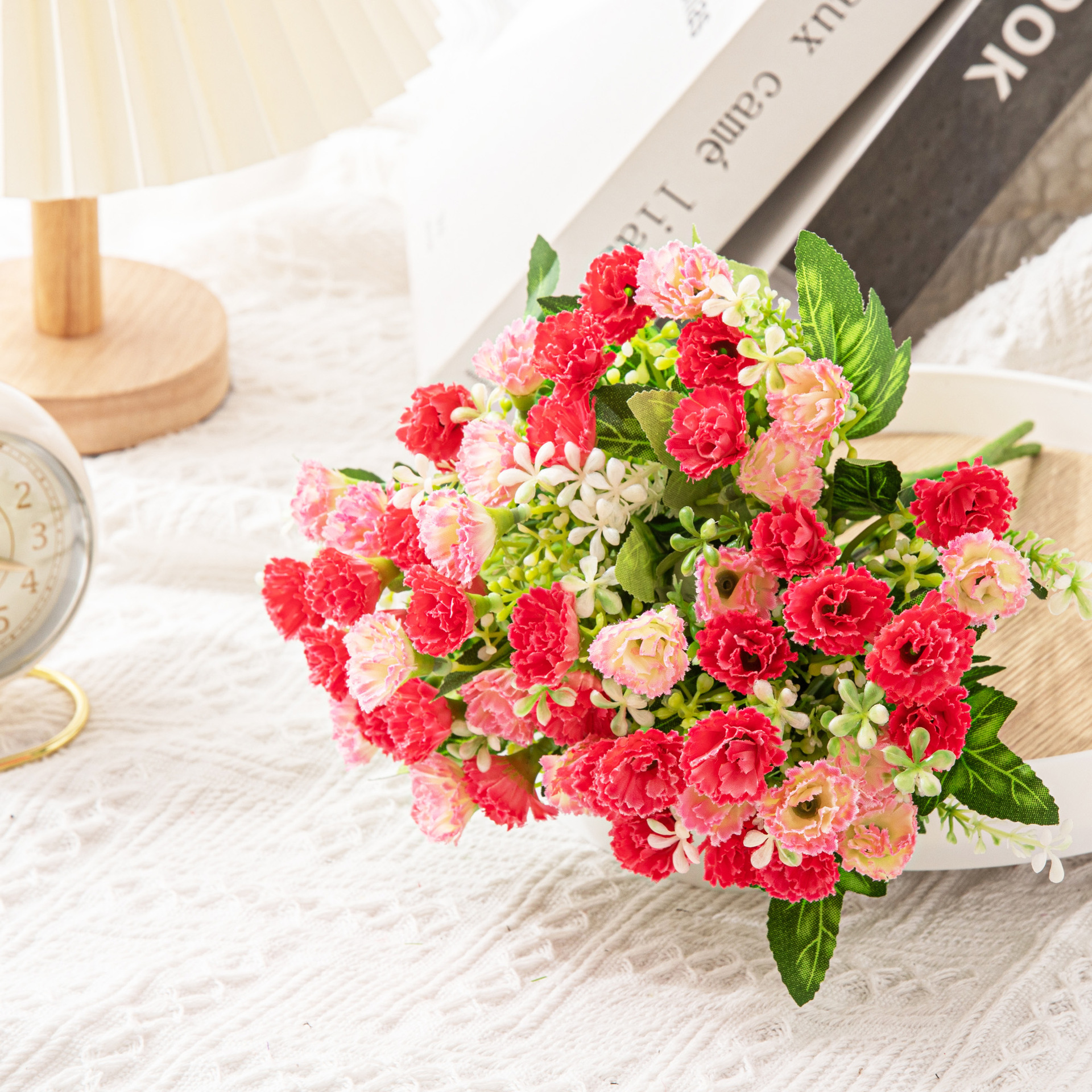 Simple flor artificial Flor de plástico verde planta decoración salón decoración fragante Clavel floral al por mayor