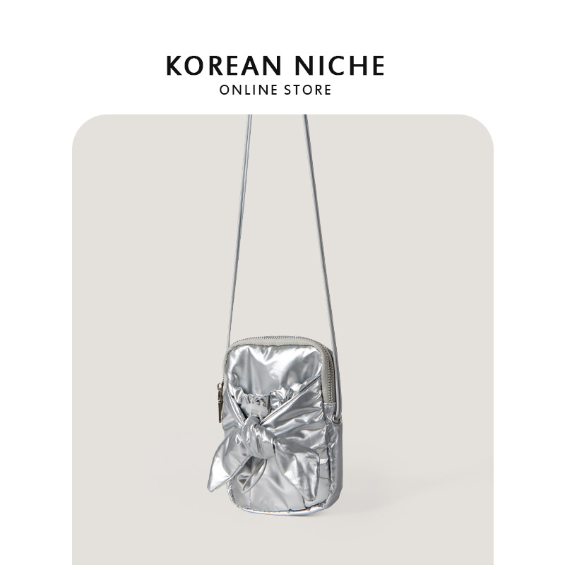 Bolso bandolera pequeño cuadrado de un solo hombro con lazo y diseño de nicho coreano nuevo 2024 para mujer con boca con cordón_voghion.com