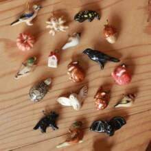 ���R�d���u���s�L��ɐ�С����ϵ�е������겻�P��Ʒ���18K��