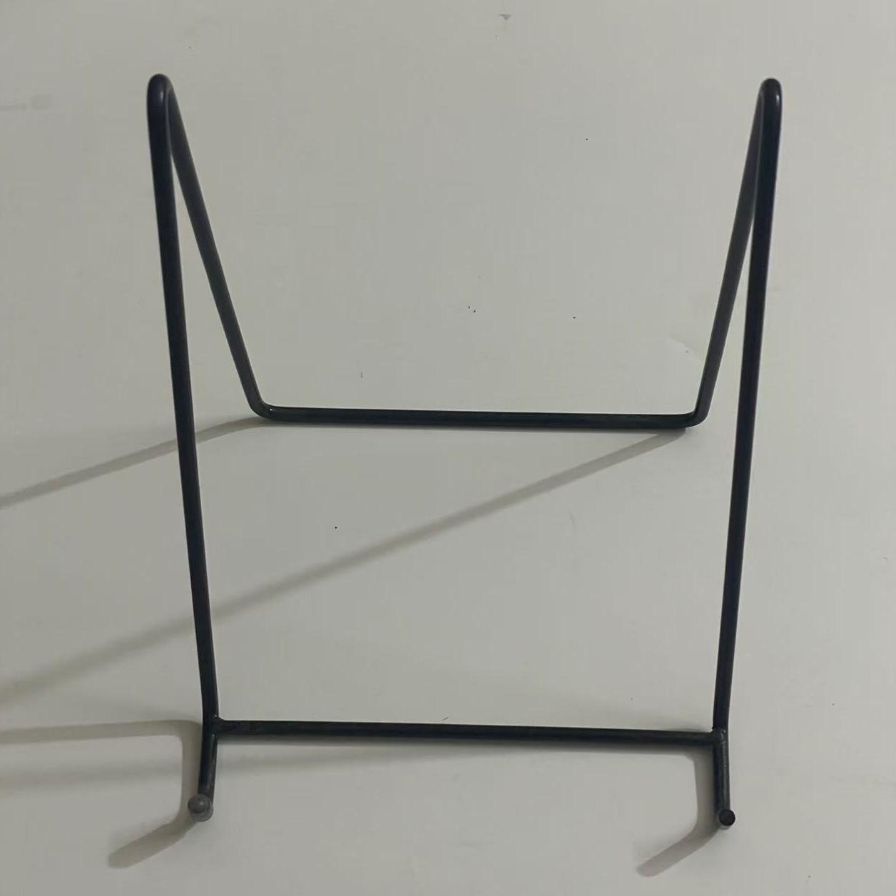 Photo frame, tubing