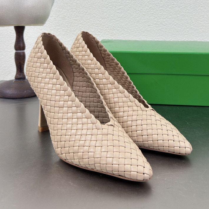 European Station by Spring & Fall New Style Pure Handmade One-Piece Woven Stiletto Heels Women's Fashionable and Comfortable Genuine Leather Pointed-Toe Shoes