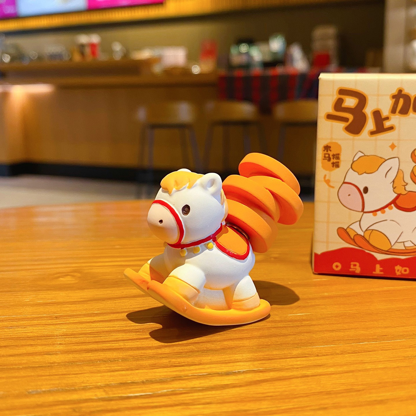 Орнаменты из серии «Немедленно желаемое» — немедленное повышение зарплаты