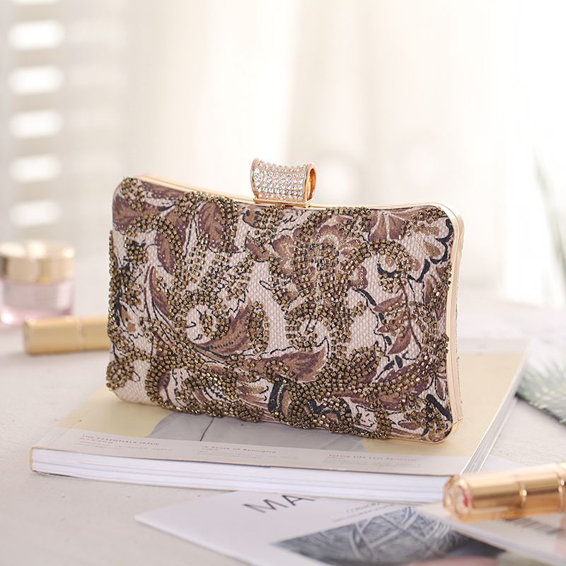 Linen Dinner Bag European And American Clutch Bag New Bead Small Square Bag display picture 2