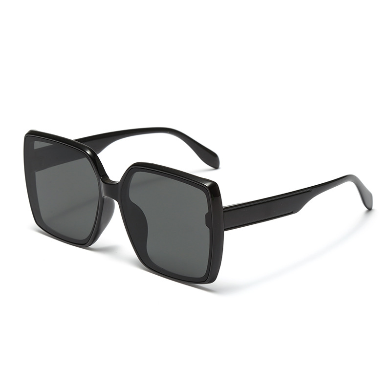 2022新款时尚街拍大框太阳镜女 个性米钉墨镜欧美方形太阳眼镜潮