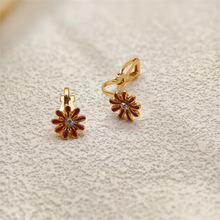 韩国时尚甜美花朵耳环女小众设计感可爱花瓣耳夹小巧无耳洞耳饰品