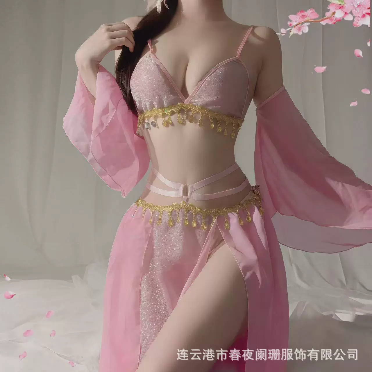 异域公主新款情趣内衣性感绑带古风复古肚兜女汉服蕾丝连衣裙套装