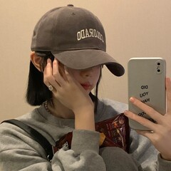 女性、個性のある学生向けの新しい春夏の日よけと日焼け止めのひさし付きキャップ、顔が見える小さなつばの広い韓国風ソフトトップ野球帽