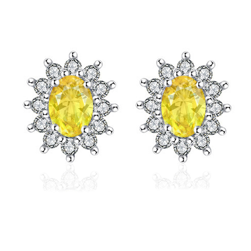 T50 yellow diamond stud earrings
