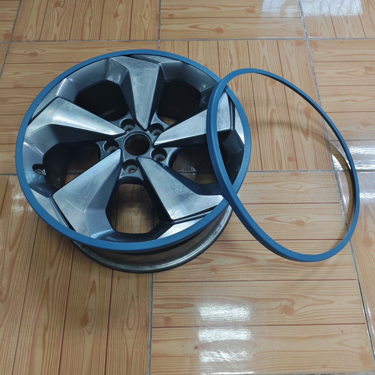 轮毂护圈保护圈T护圈，L型护圈，U型护圈