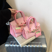 2026�¿���֦�y�߼����K���С������͹ŚW��ͨ������μ�б���