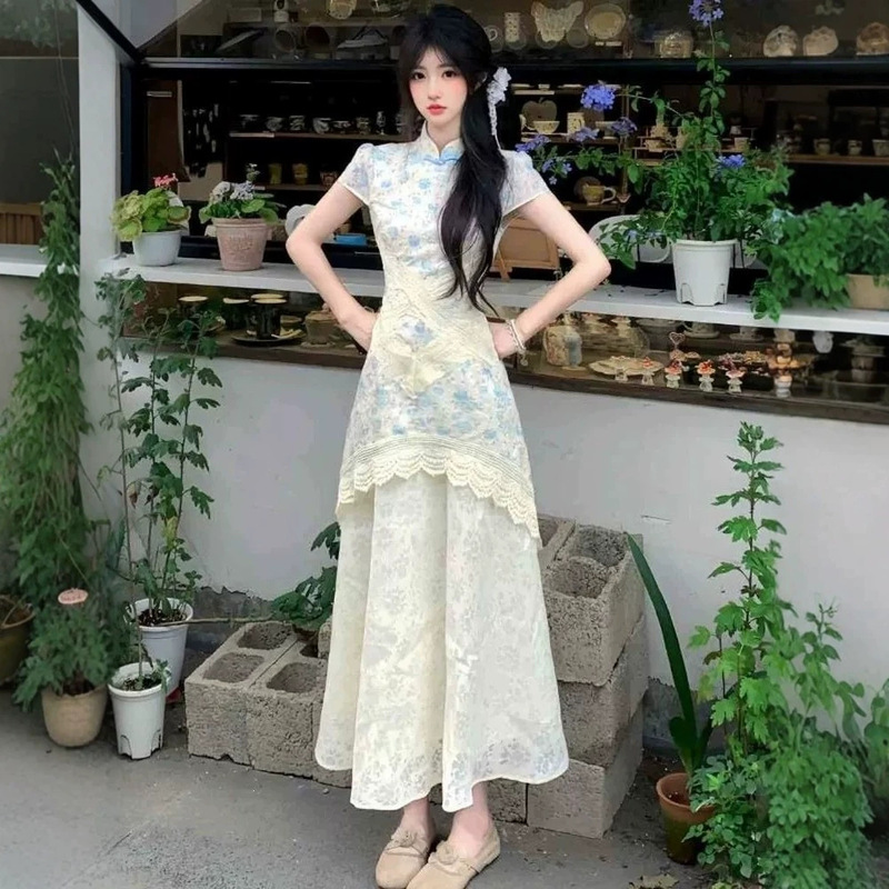 2026 New Model New Chinese Style Floral Improved Cheongsam Dress, Beautiful and Unique Patchwork Waist-Cinching Elegant Long Dress