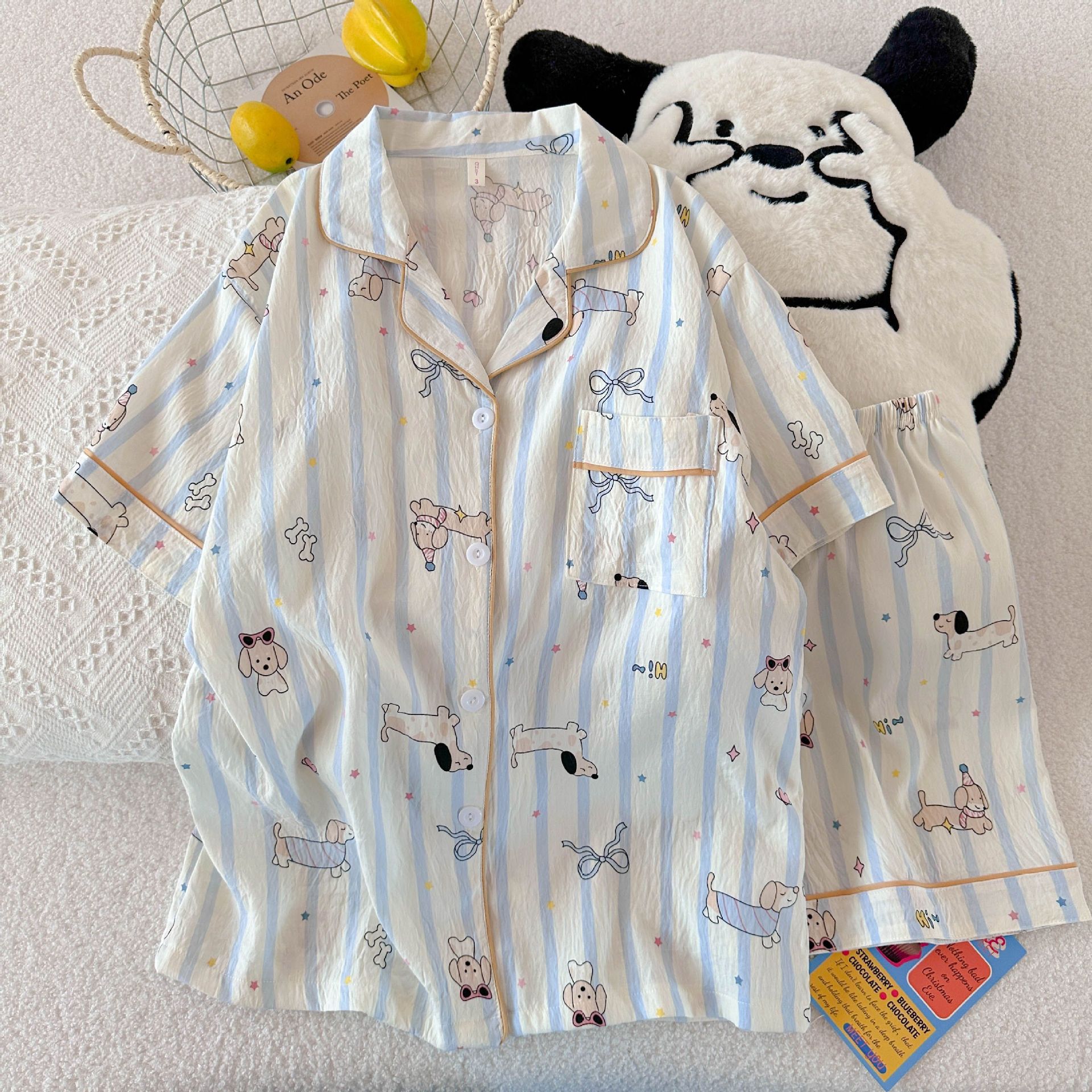 Comercio exterior de Vietnam verano nuevo estilo nube rebeca de algodón solapa dulce pijama de dibujos animados pantalones cortos de manga corta traje de servicio a domicilio para mujer