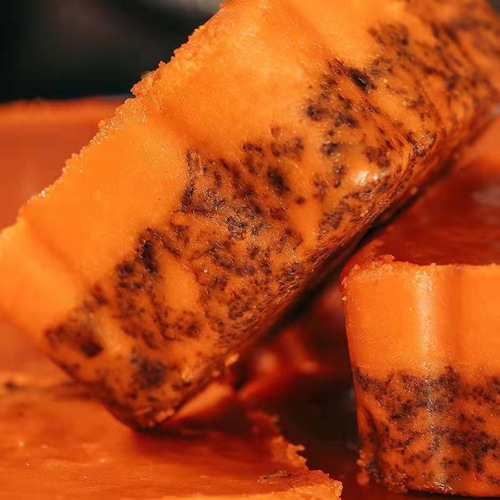 Hardcover cube butter hot pot base Chongqing red oil spicy small pieces seasoning seasoning dip home commercial wholesale