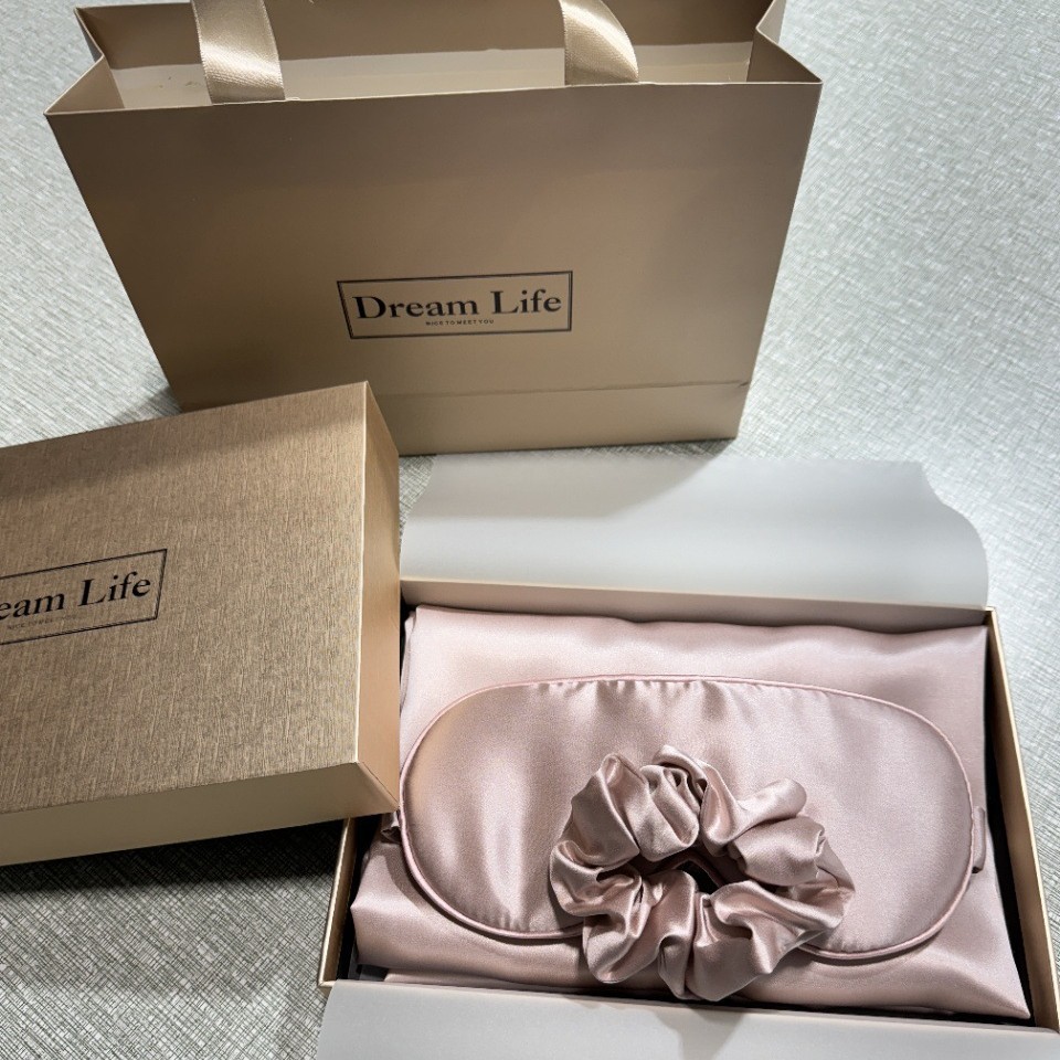 Regalos de alta gama, almohada de seda de alta calidad, cubierta de ojos, anillo de cabello, caja de regalo de seda, 100% seda de morera, conjunto de tres piezas