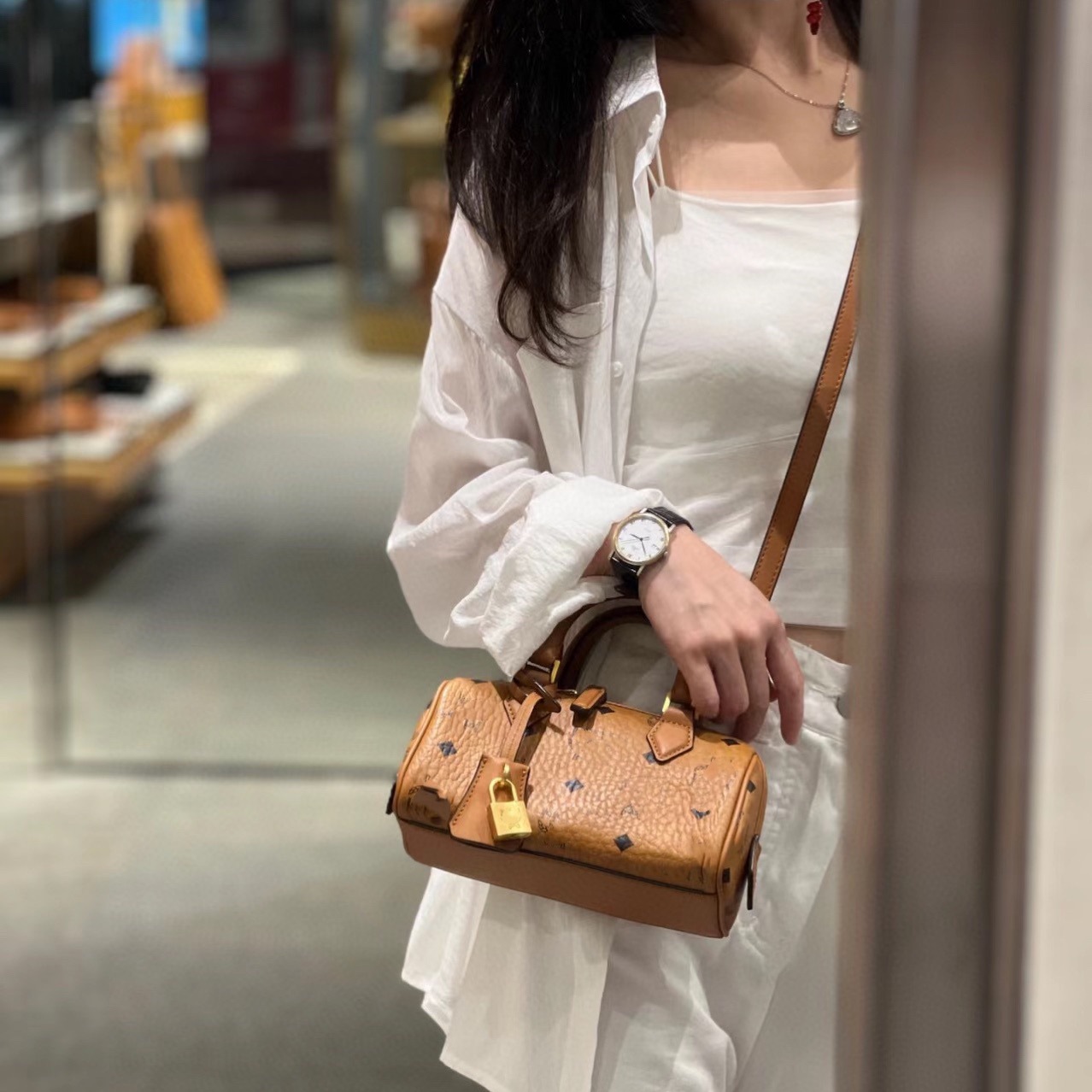 MC Genuine Leather Pillow Bag for Women - Handheld Crossbody Small Exquisite Bag, New Fashion Versatile Single Shoulder Boston Pillow Bag - Thumbnail 2