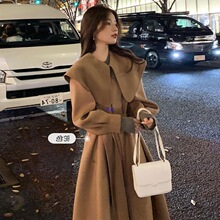 2023年新款秋冬赫本风设计感气质毛呢外套驼色收腰中长大衣女