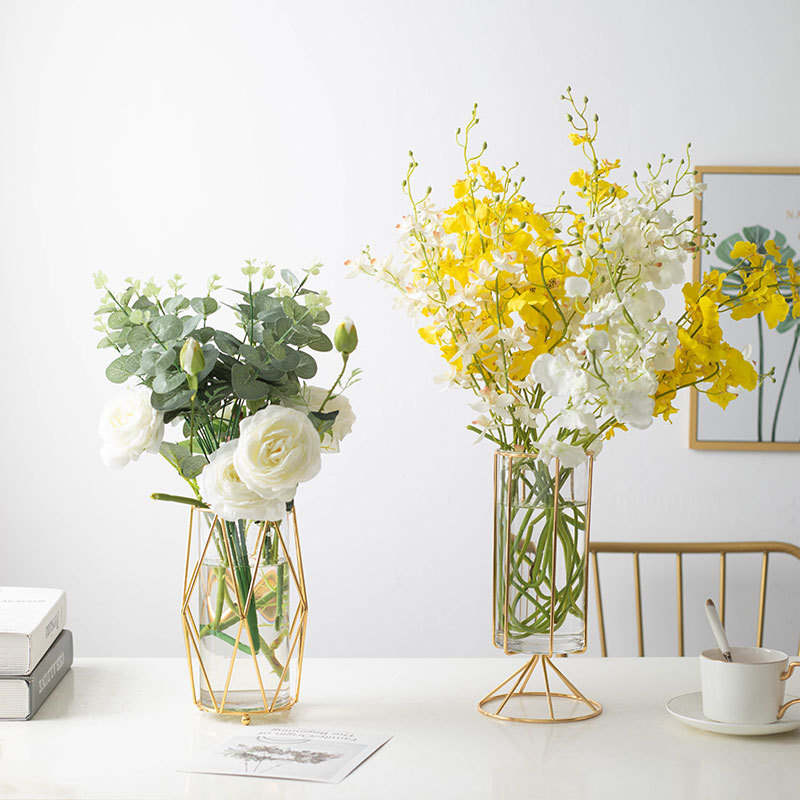 Fábrica al por mayor florero creativo simple oro hierro vidrio florero decoración flor seca decoración floral hidropónico