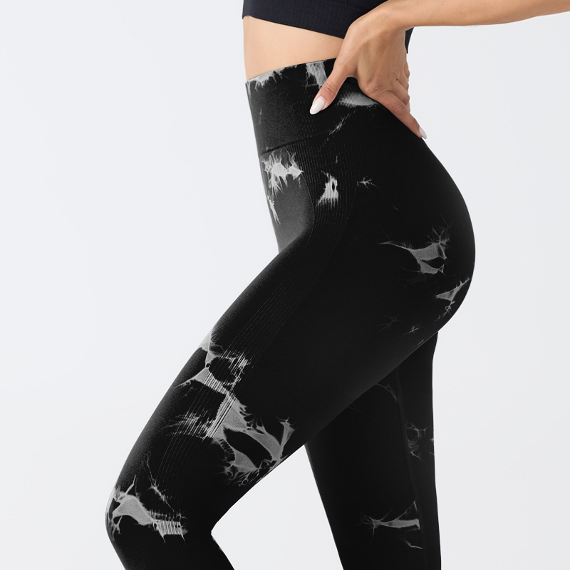 Nuevo traje de yoga de secado rápido de cadera deportivo de cintura alta sin costuras europeo y americano de tres piezas pantalones de yoga de teñido ajustado para mujer