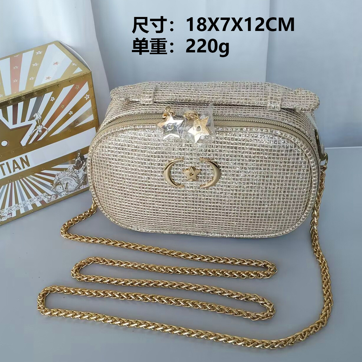 新しい化粧品バッグ、国内向けピンクのスペースコットン、超柔らかさ、ポータブル、高級ハンドバッグ、化粧品収納バッグ