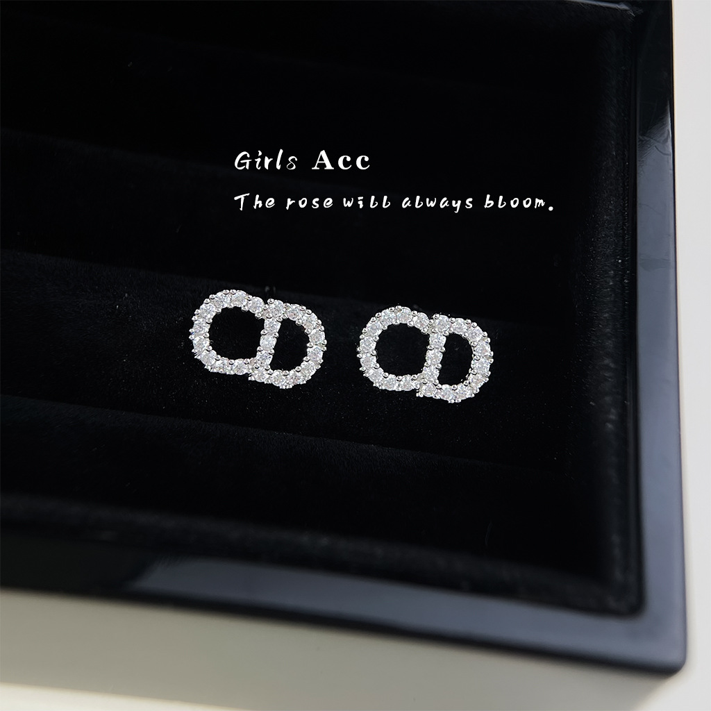 156565-恢复的_0014_耳语场景新水印 拷贝 15.