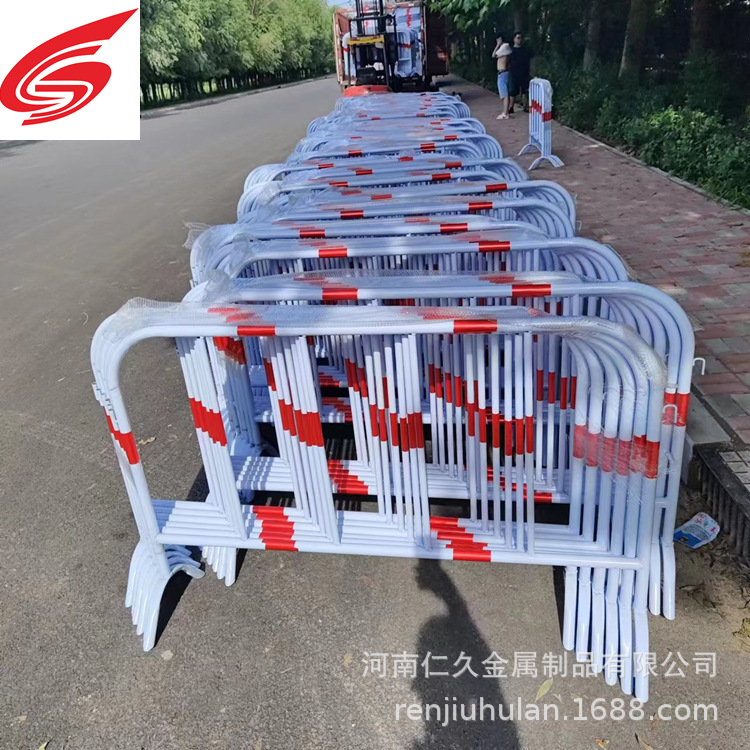 郑州活动围栏铁马护栏厂家移动式临时防护栏制作多种颜色可选