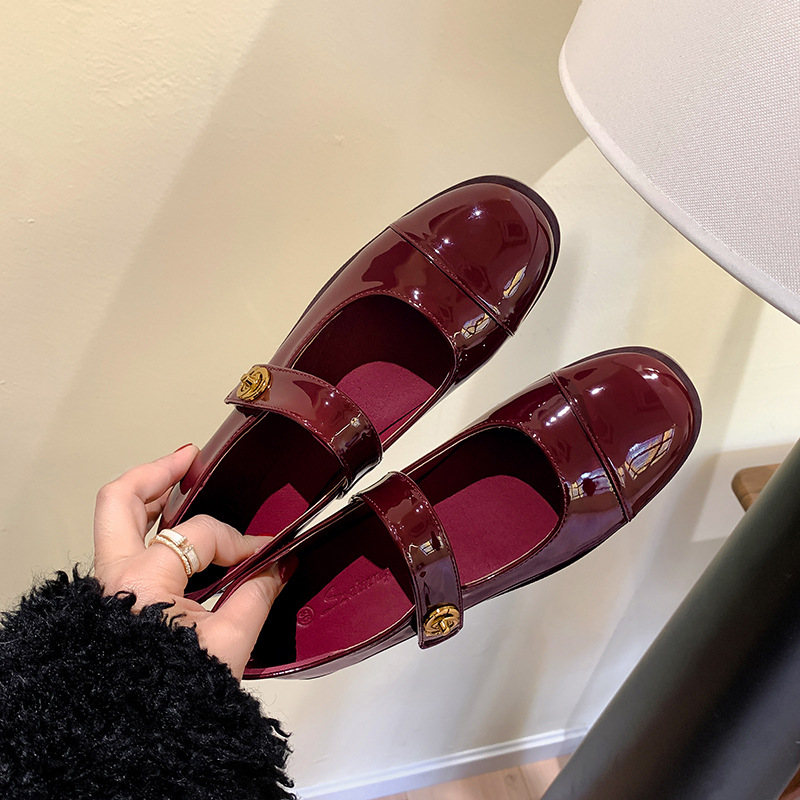 2025 Spring New Classic Black Versatile Round Toe Strap Chunky Heel Flat Mary Jane Shoes Women's Leather Shoes