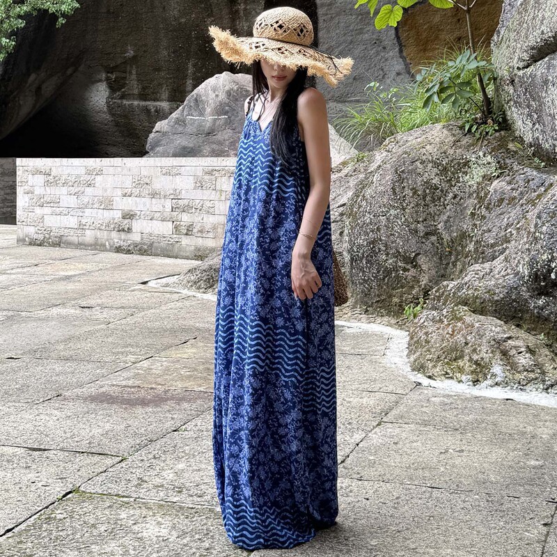 Cotton Silk Nightgown for Women, Summer Printed Thin Suspender Two-Wear Long Skirt That Can Be Worn Outside the Beach Vacation High-End Dress