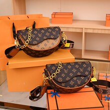 �¿�Ůʿ�R�����͹�ӡ��ײɫƴ�ӆμ���������e���{������б���