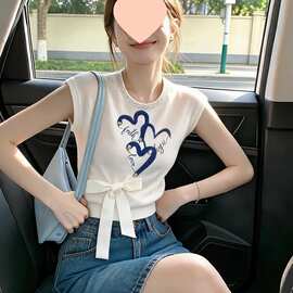 超火减龄印花短袖针织女夏季2026新款洋气漂亮蝴蝶结绑带白色上衣