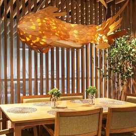 新中式鱼形吊灯餐饮店火锅店东南亚鲤鱼木艺灯鱼灯具餐厅风室内