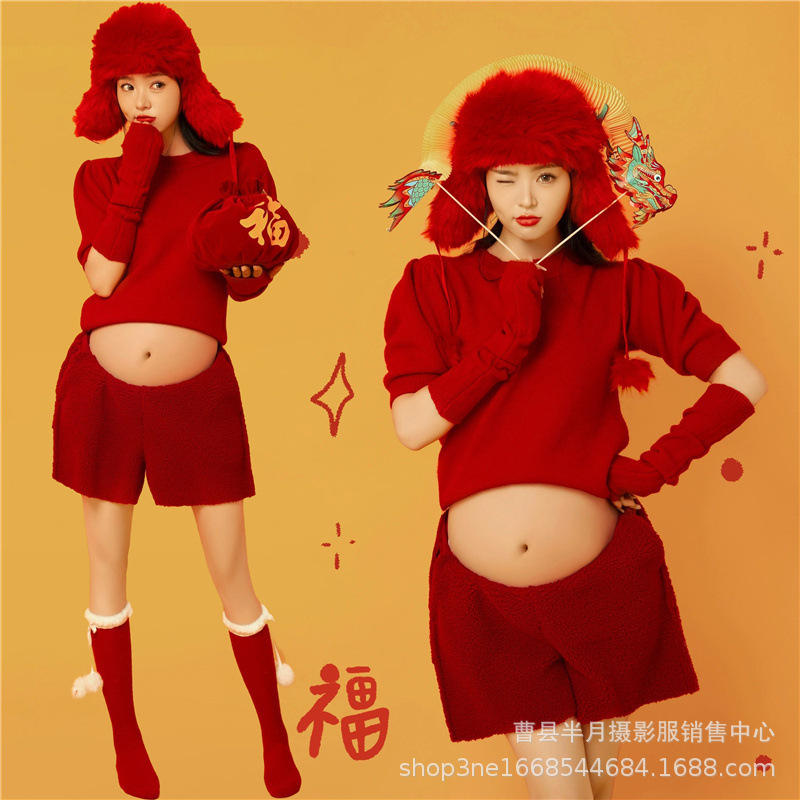 Photo Studio Photography clothing Christmas theme art photo pregnant women New Year red pregnant mommy Photo Photo Photo Art Photo