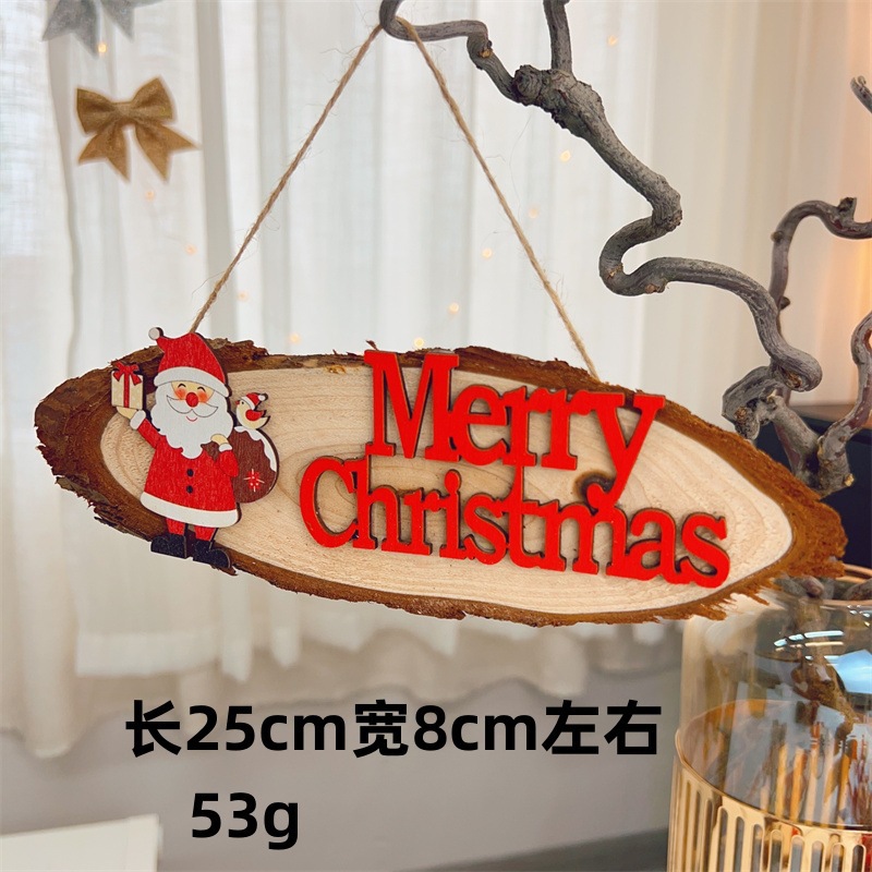 Un 53g cuelga de la puerta del anciano en inglés de madera original