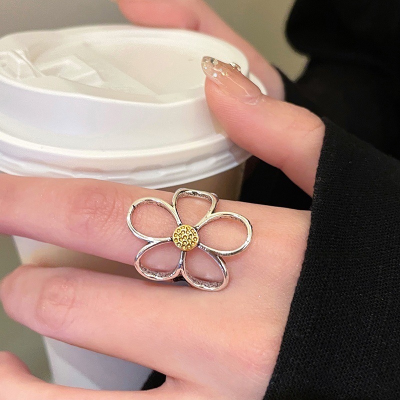做旧雏菊花朵戒指女款叠戴小众设计海边食指戒轻奢高级感开口指环|undefined