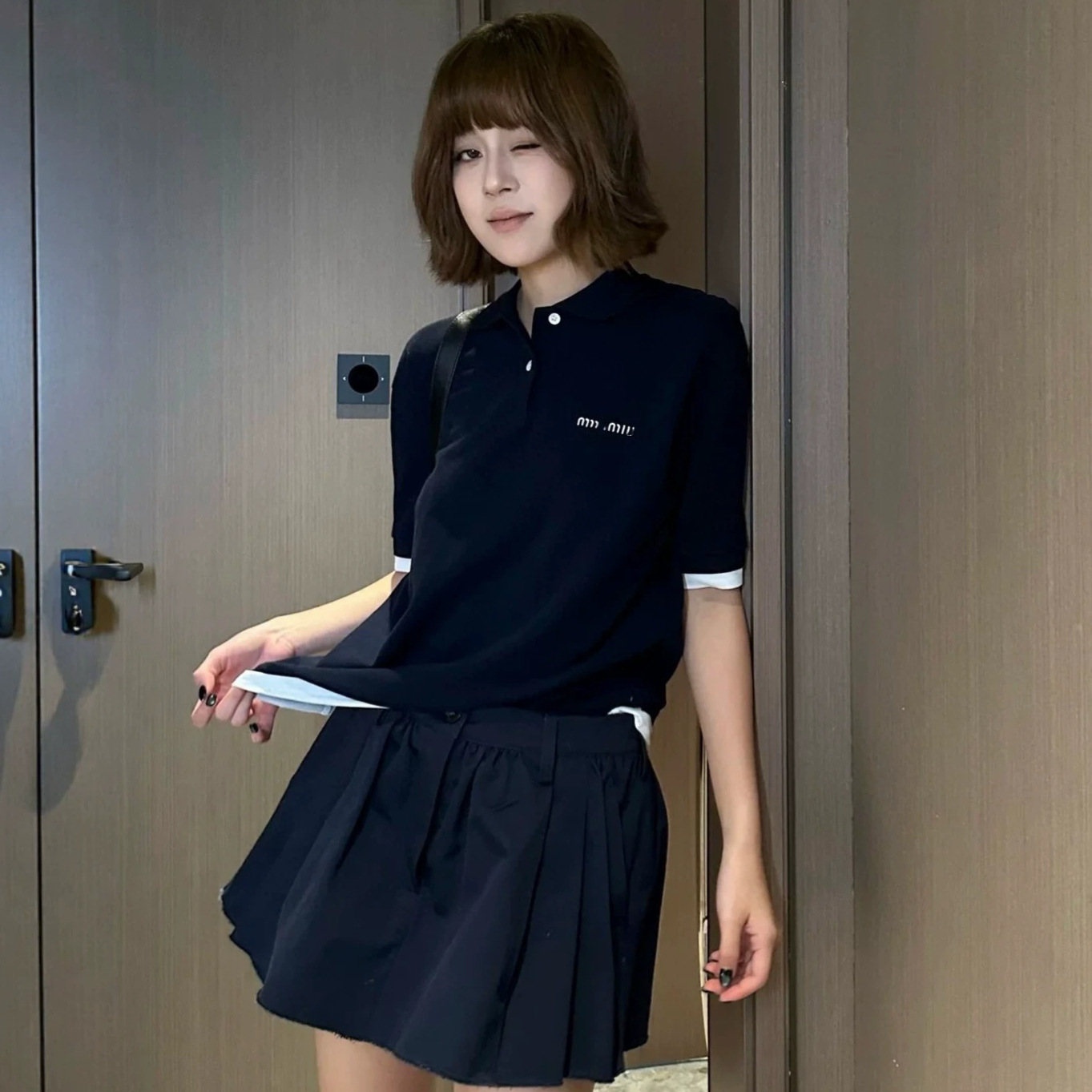 High-quality MU color-blocked collar polo shirt, Korean style, simple, versatile, casual knitted T-shirt, faux two-piece polo shirt top