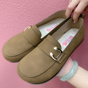 Spring Old Beijing Cloth Shoes Women's Casual All-match Mother Shoes Middle-aged and Elderly Soft Sole Non-slip Comfortable Slip-on Work Shoes