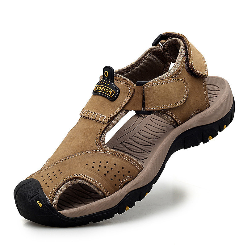 Nuevas sandalias transfronterizas de moda para hombres zapatillas de cuero al aire libre zapatos deportivos casuales transpirables zapatos de playa al por mayor