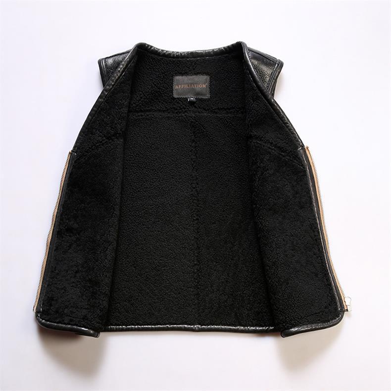 Description Picture 4 of item2024 Spring Men's Motorcycle Genuine Leather Vest Solid Color Large Pocket Sleeveless Biker Jackets Punk Vintage Vest Streetwear