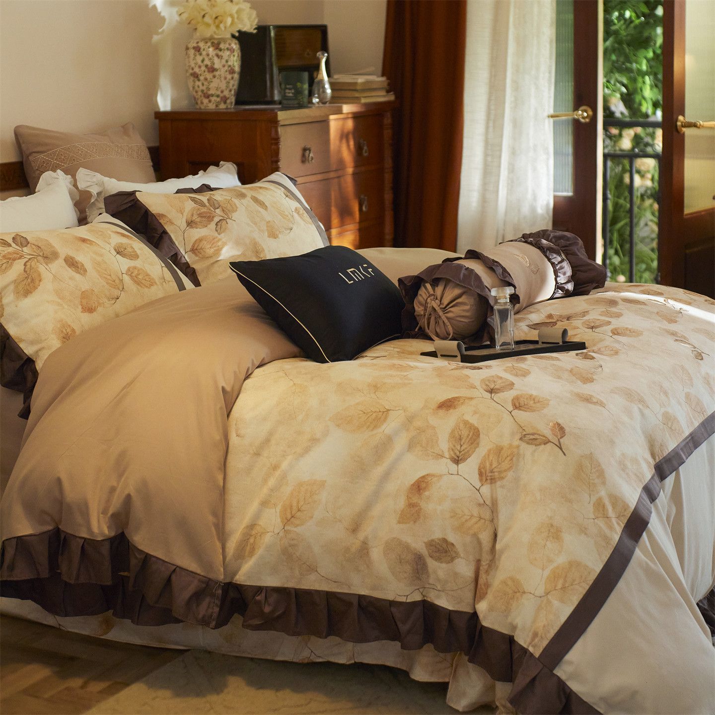 Nordic French Vintage Boho French Vintage Style Autumn And Winter All-cotton Brushed Four-piece Set, Pure Cotton Lace Duvet Cover, Fitted Sheet,_voghion.com