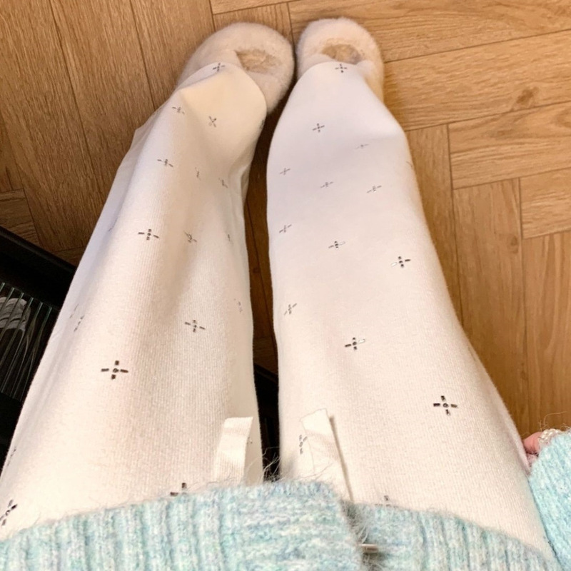 White Heavy-Duty Rhinestone Knitted Glutinous Rice Pants for Women, Autumn and Winter Soft Thick Straight High-Waisted Drapey Loose Casual Long Pants White Heavy-Duty Rhinestone Knitted Glutinous Rice Pants for Women, Autumn and Winter Soft Thick Straight High-Waisted Drapey Loose Casual Long Pants