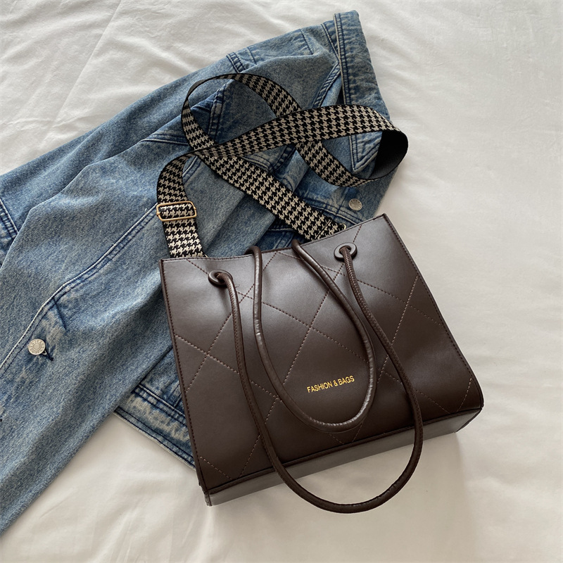 2025 primavera nuevo bolso de hombro, bolso de cubo de gran capacidad, bolso de mujer, bolso de viaje retro, bolso especial