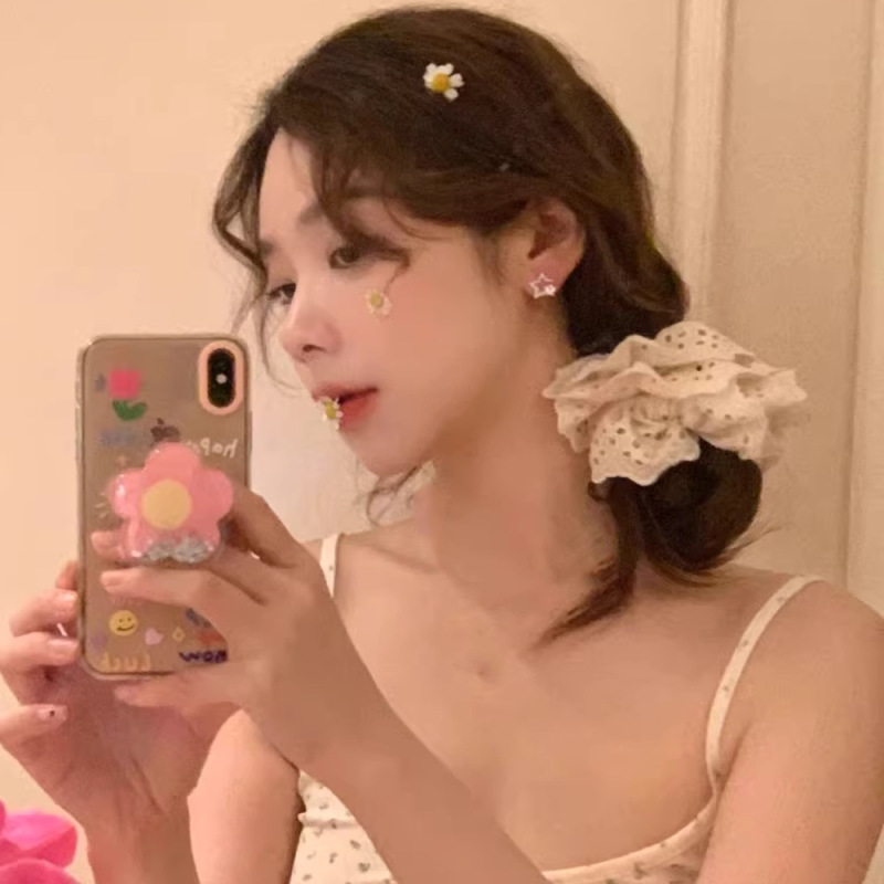 ニッチな中空スーパーフラッシュジルコンダブルスタースタッドピアス韓国風シンプルな五芒星ピアス絶妙で多用途な気質ピアス|undefined