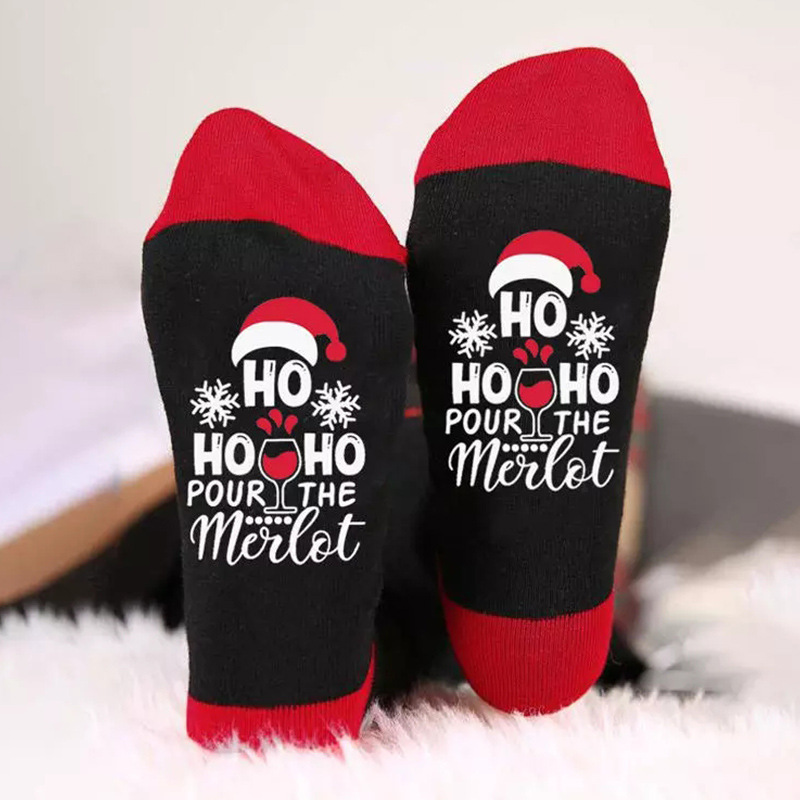 Calcetines navideños con letras de colores en contraste, estampado de muñeco de nieve, calcetines unisex de algodón con elementos navideños para comercio exterior.