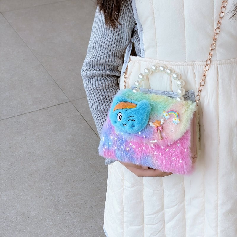 Otoño e invierno nuevos bolsos para niños lindos bolsos de piel de felpa accesorios bolsos de princesa celebridades de Internet bolsos de moda para niñas