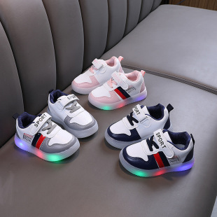 2023 Spring and Autumn New Korean style boys' casual shoes Velcro soft bottom children's board shoes girls' LED light-on shoes