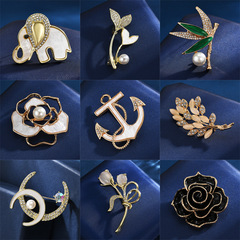 Elegant and Unique Rose-Scented Blazer with Elephant and Fish-Tail Bamboo Joint Accessories, High-End Brooch, Wholesale Decorations