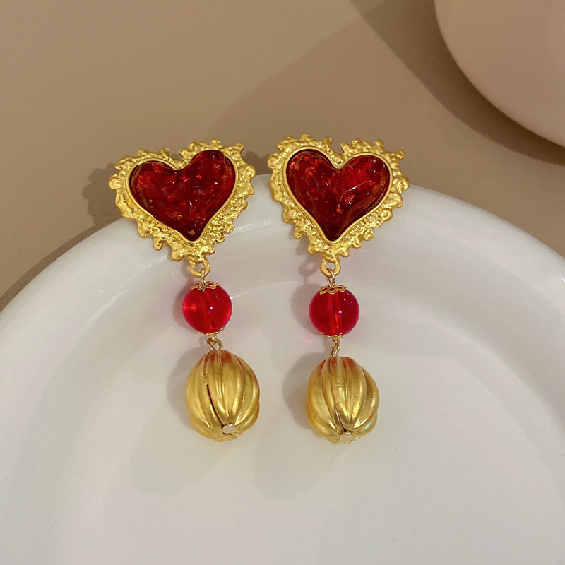 Retro Heart Shape Copper Plating Resin Earrings 1 Pair